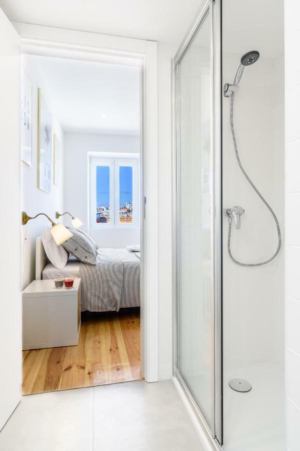 In2Lisbon - Kionga Suites Buitenkant foto